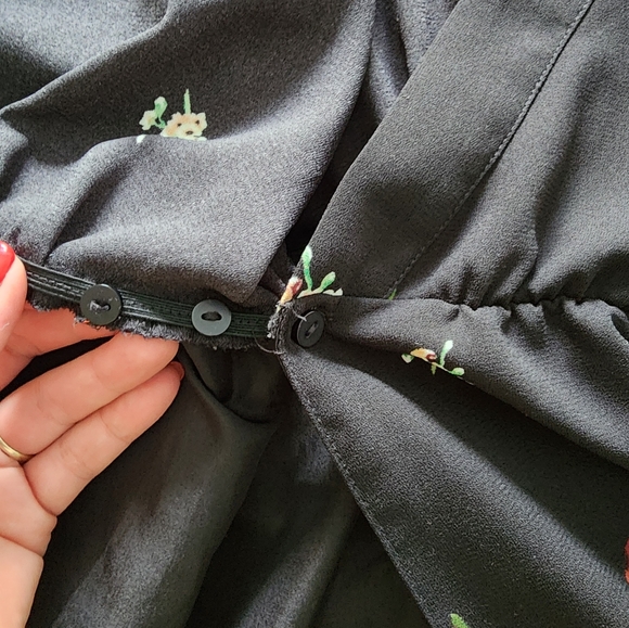 Dress/kimono Large - Picture 4 of 7